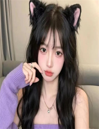 从爱情片角度解读《天降辣妈飒翻全场》：的人物塑造与情感表达 ——带你领略爱情片的魅力